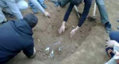 استخراج جثة شاب من قبره بعد 3 أيام بالشرقية