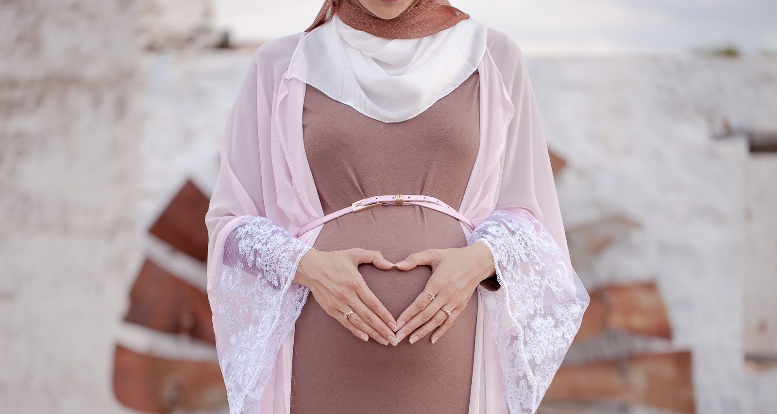 نصائح للمرأة الحامل لصوم شهر رمضان